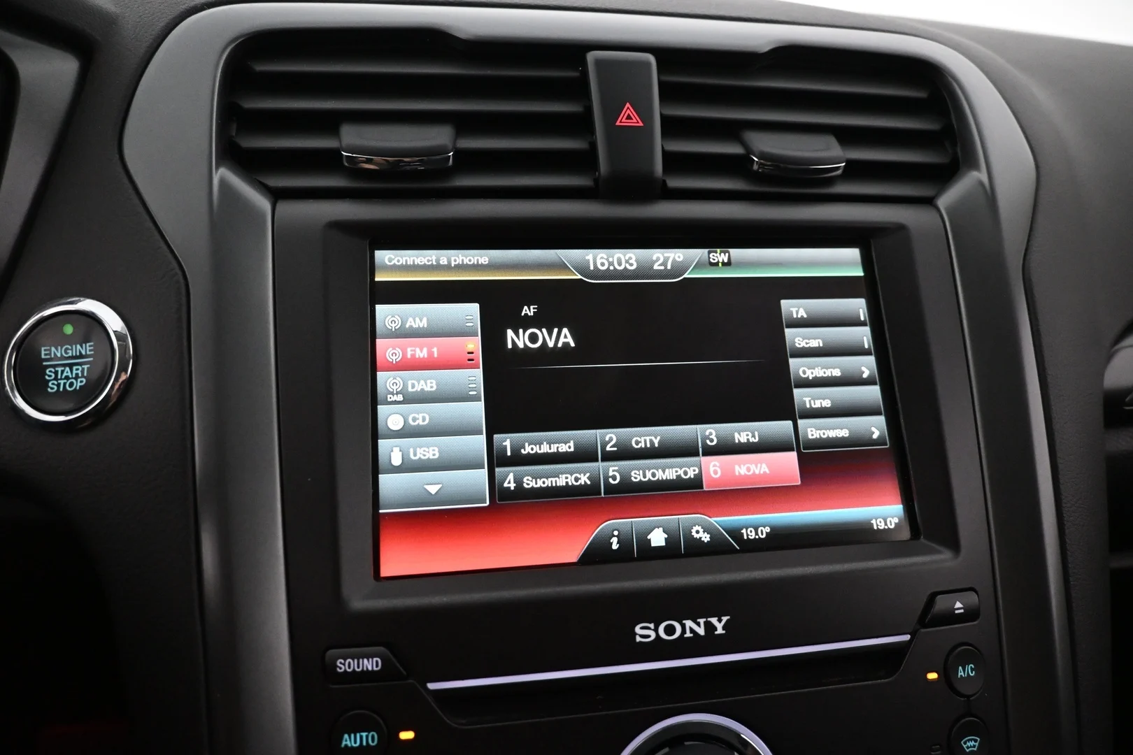 Car Image - 5UVAUqT11FlILuc0FyBgv0
