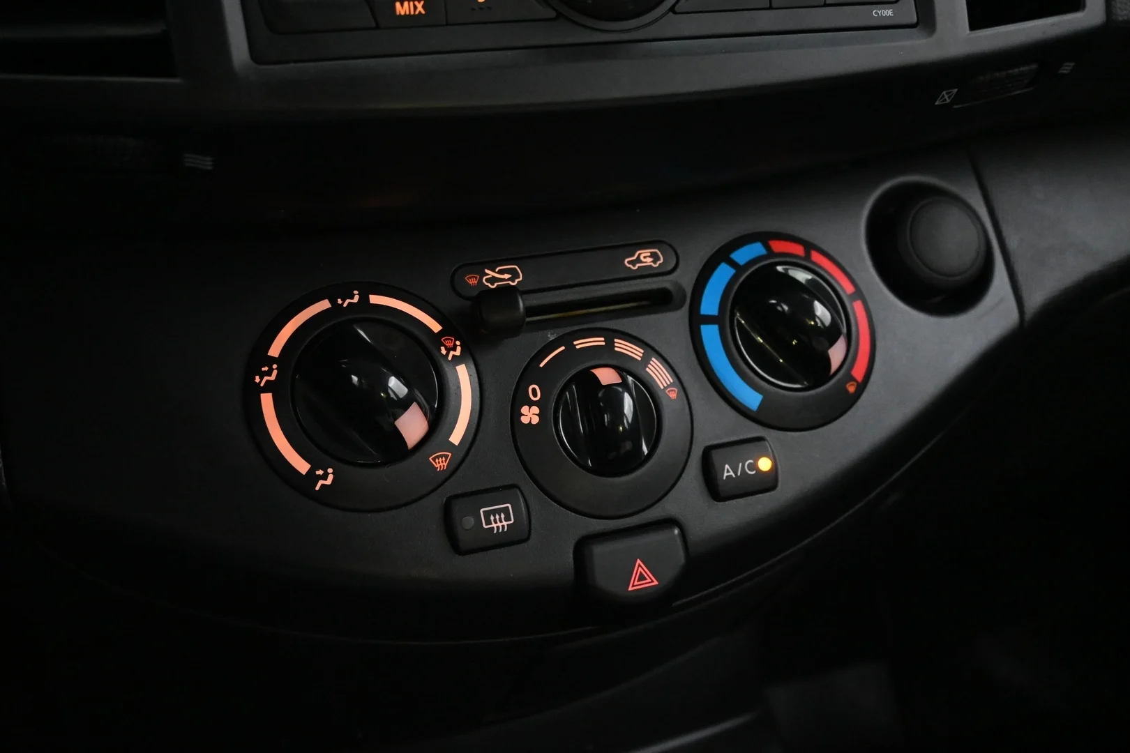 Car Image - 4viAOqKXU0CcRbw0NC54WC