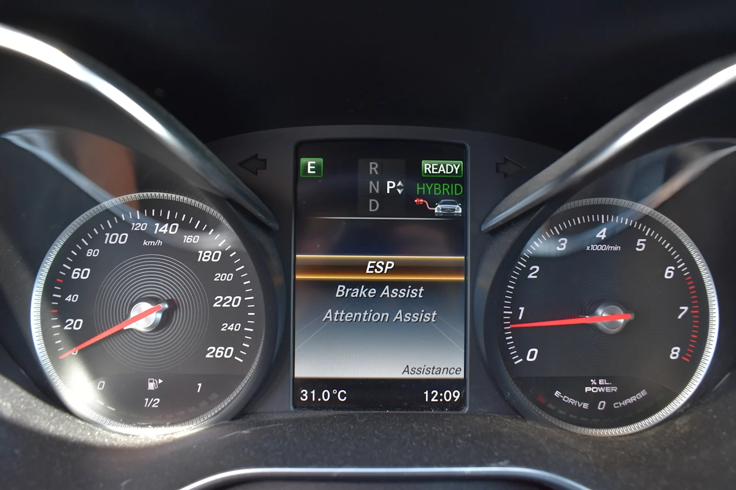 Car Image - Zq0Yu6B92W1nM7QexkPQO