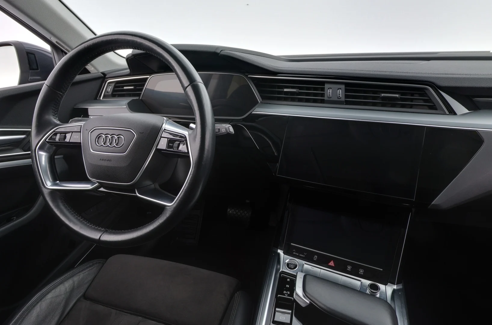 Car Image - 6DFvc1lenfZGLlC8vauThC