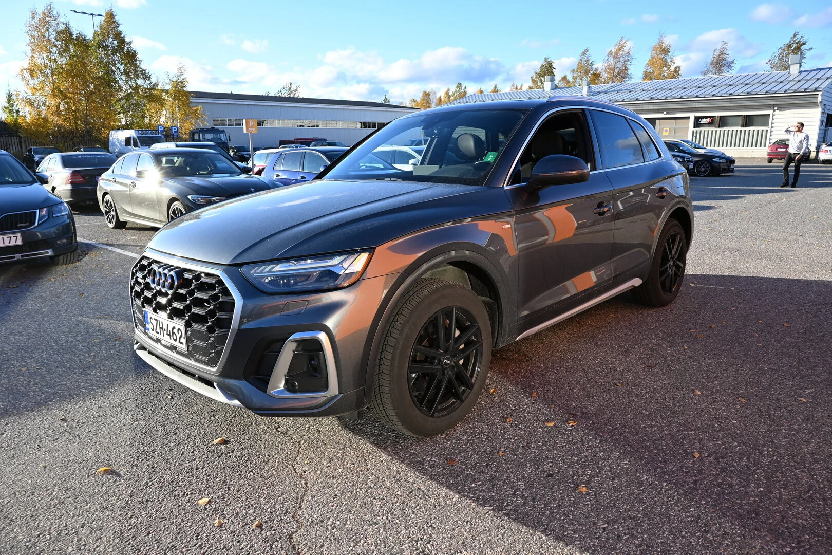 Car Image - 1n3KliyacGxdhCgdczm4lx