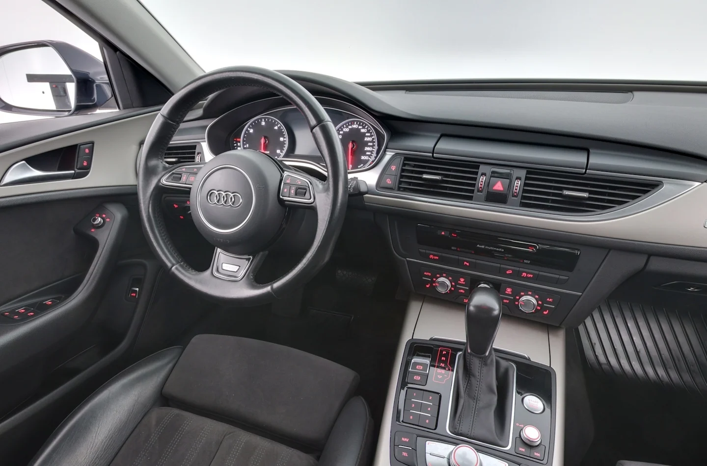 Car Image - 6iL0KETZZPbai0Wgnax1vC