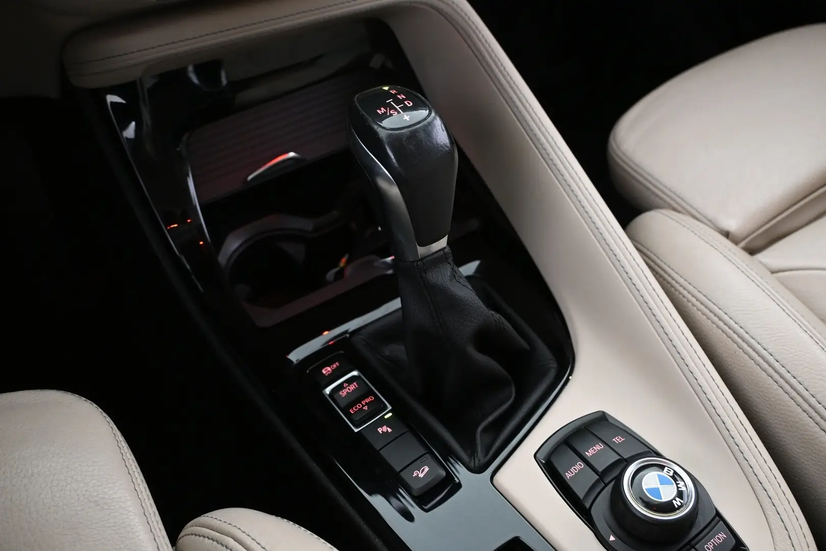 Car Image - 1WUXce5zvzgOQUc4JfcV5N