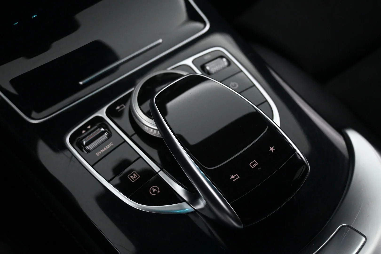 Car Image - 3fHOsssgHFnOCEG1hyDLnI