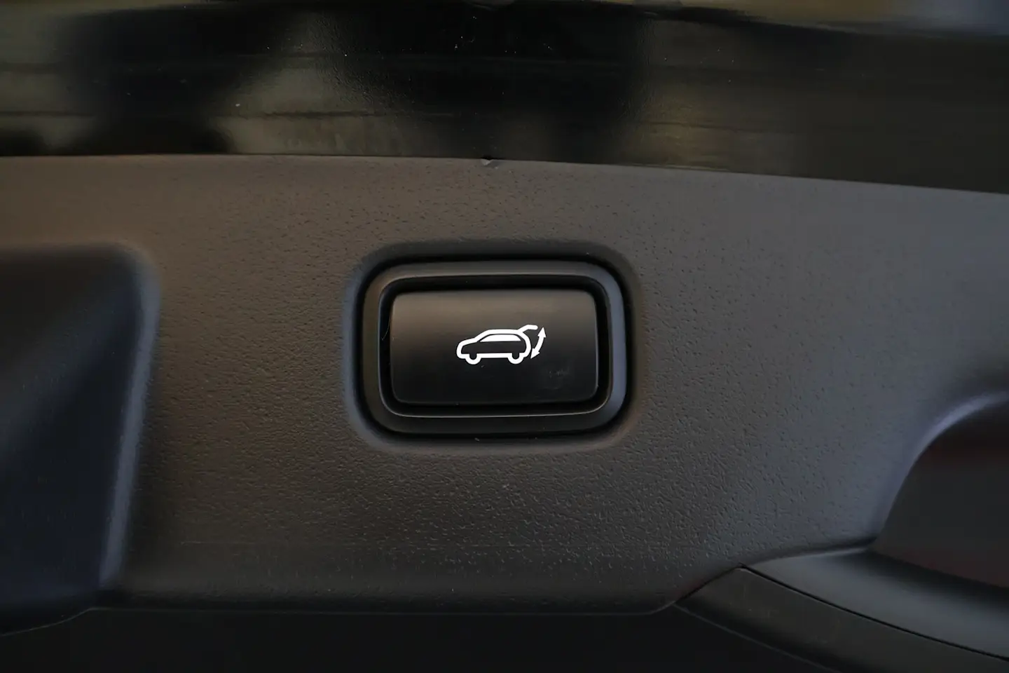 Car Image - 2QgLjPWQxruaf6wF6aLM5o