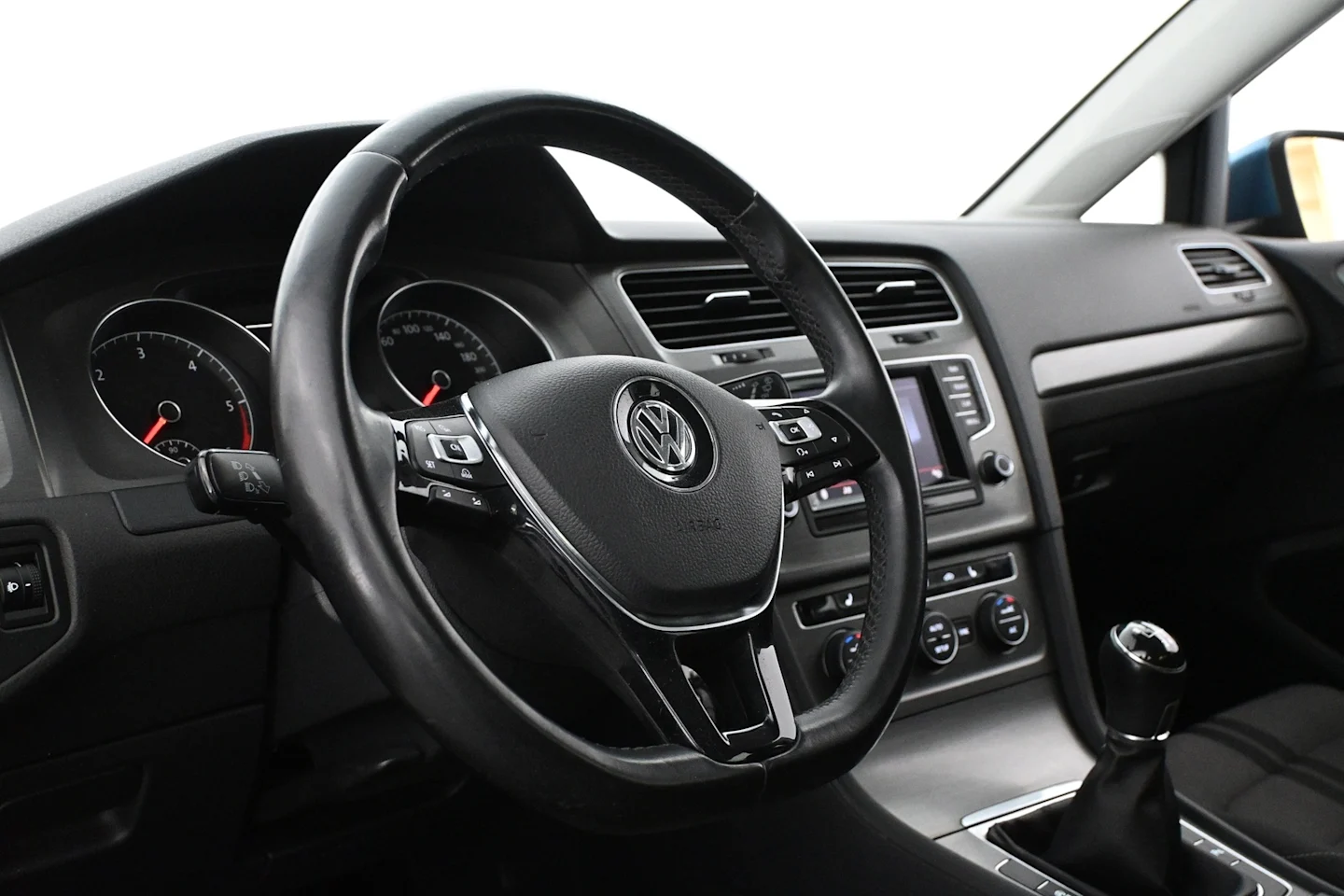Car Image - 2W0RMaahkwSesi1YlWqHFZ