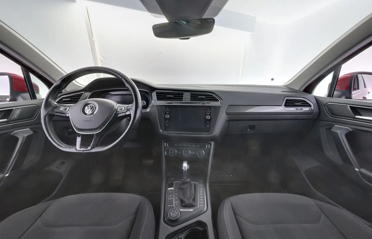 Car Image - 4621YZsouswUUnSQfYXKs3