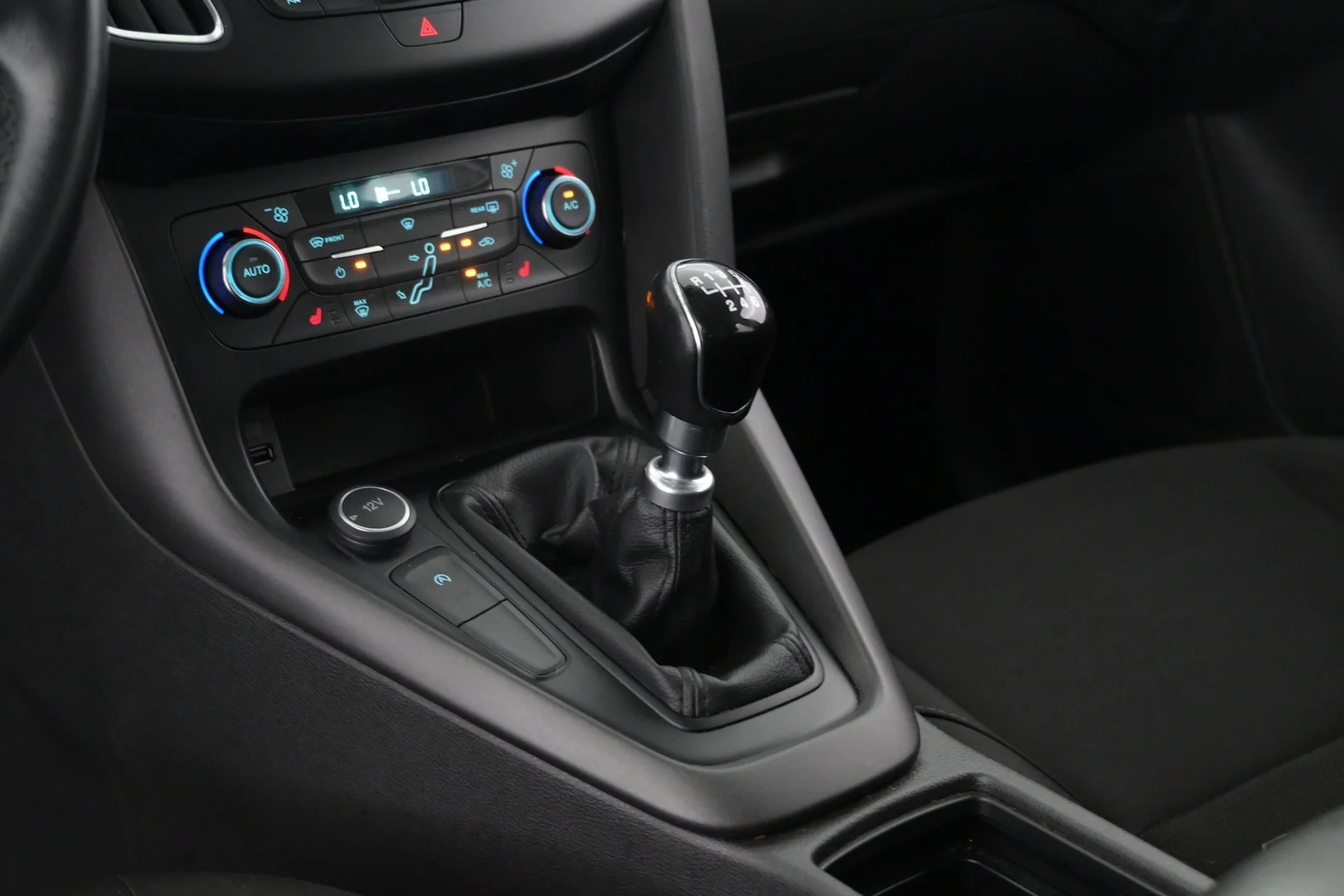 Car Image - 5XDLnUcyIRrAyDfjOuNd6U