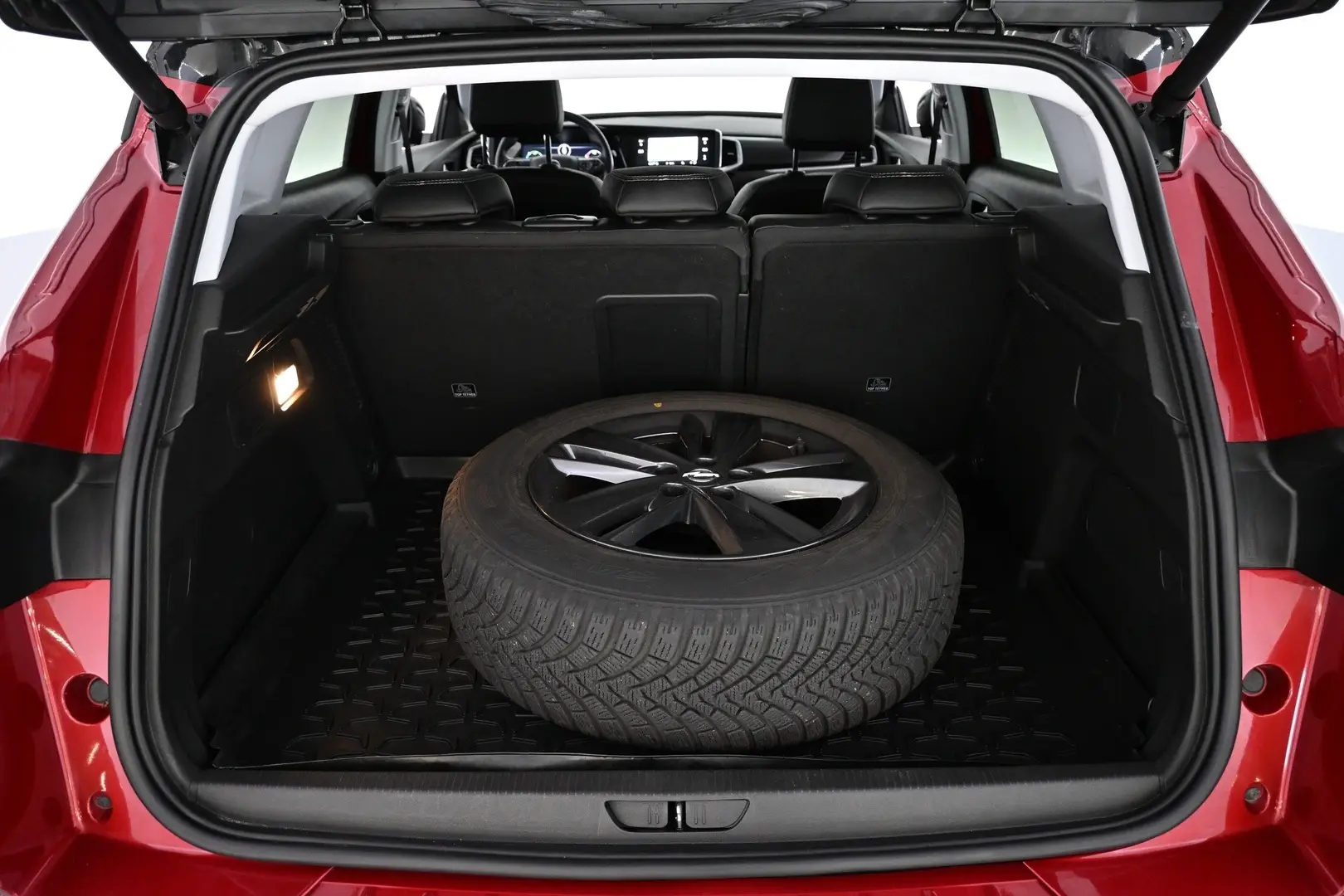 Car Image - 4nNTxu5lyhXcn0ghhPoxfH