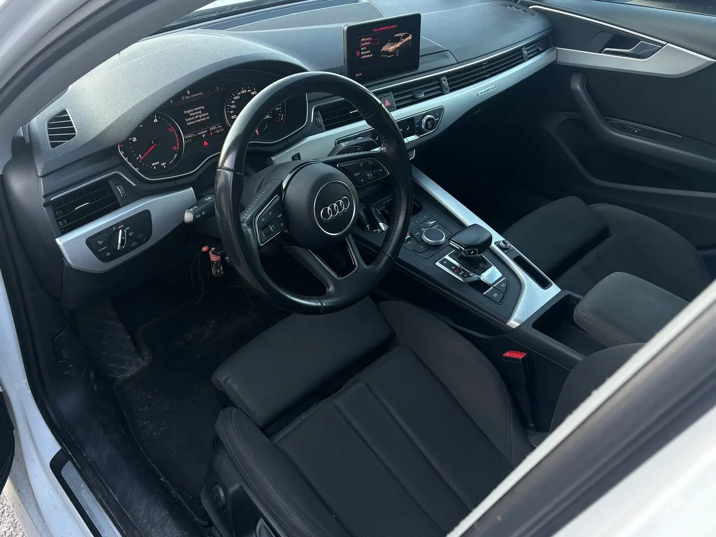 Car Image - 1iTqrZ534Mx7KOCiE8avRv