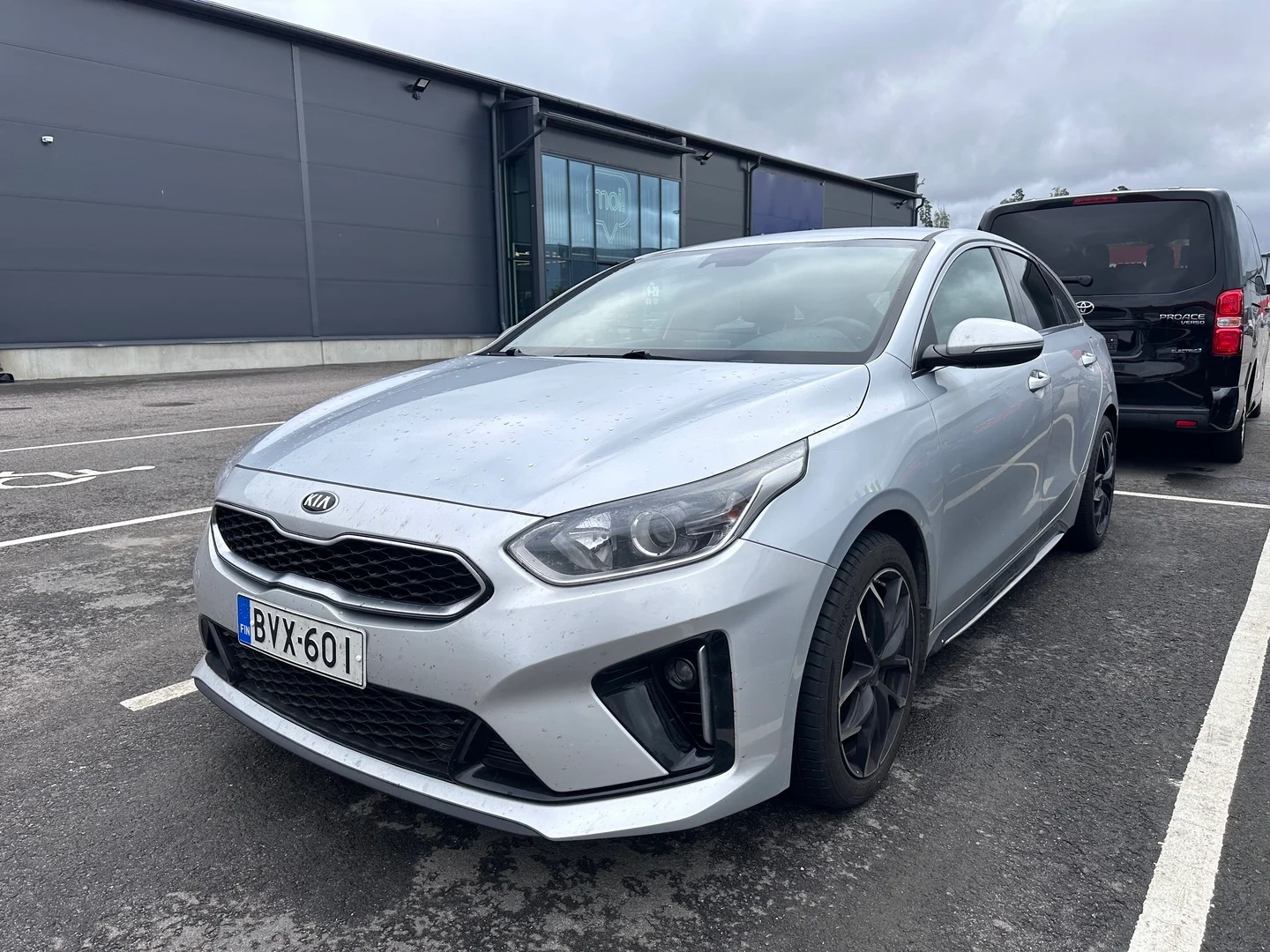 Car Image - bz9qU3IbCivvjN5XZdZHR