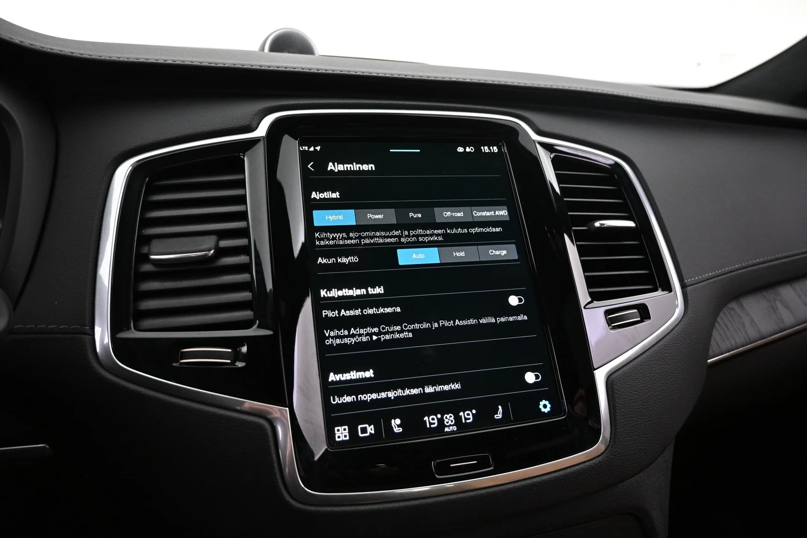 Car Image - 6NT6NjXSLxJ7WFQ6Bd8e6W