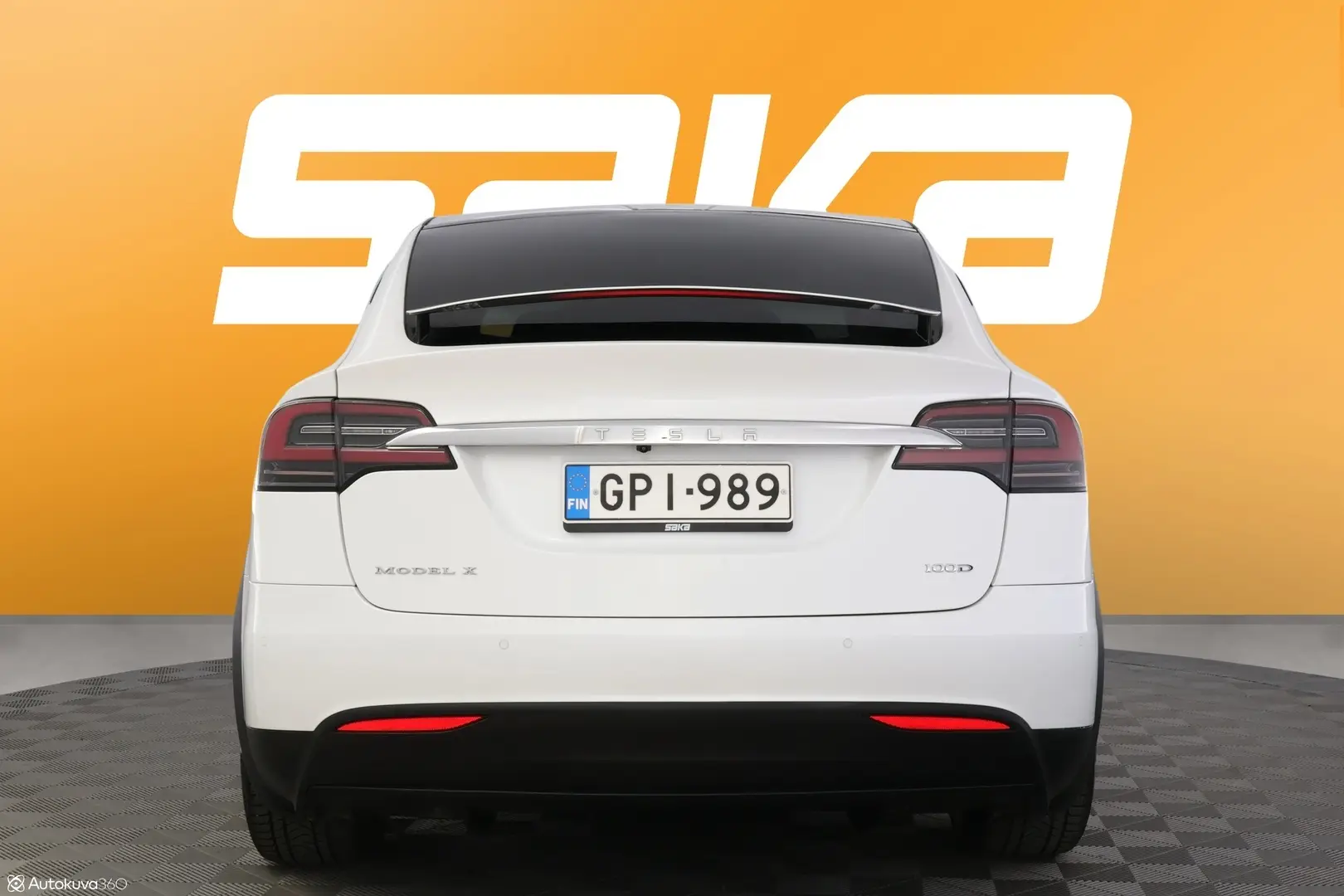 Car Image - a1eELPANMtF67ePeTJyUh