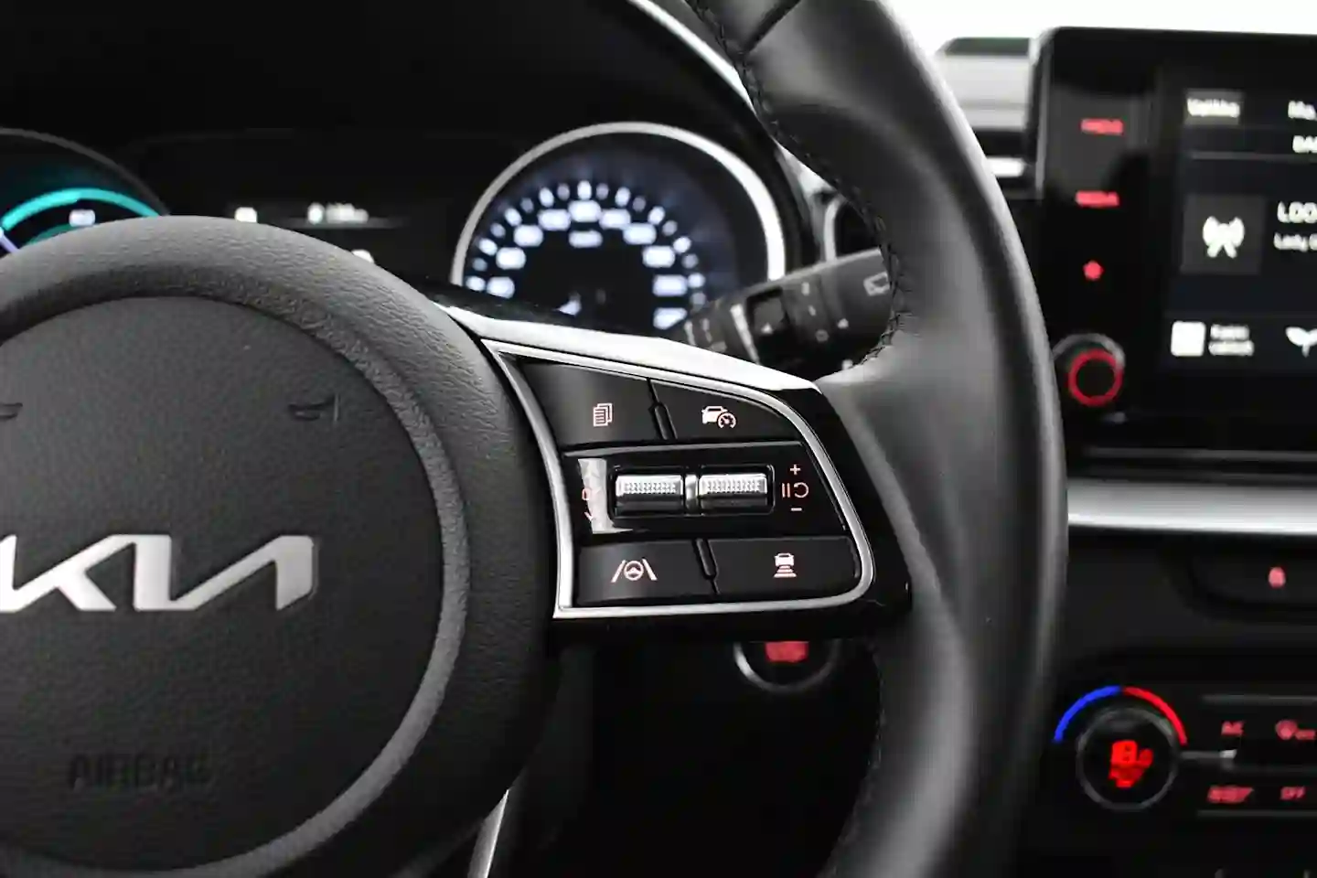 Car Image - 5eH8yv9Fc7bZ6po3nywrpv