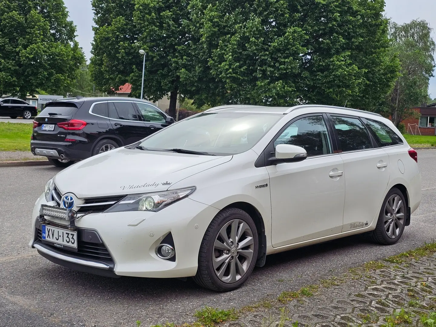 Car Image - 5LCSmJhfE3urabxKnWTZrY