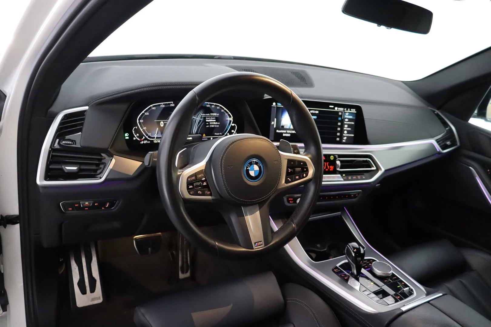Car Image - 5RmuDhzOOn7o1aI8GiIM8b