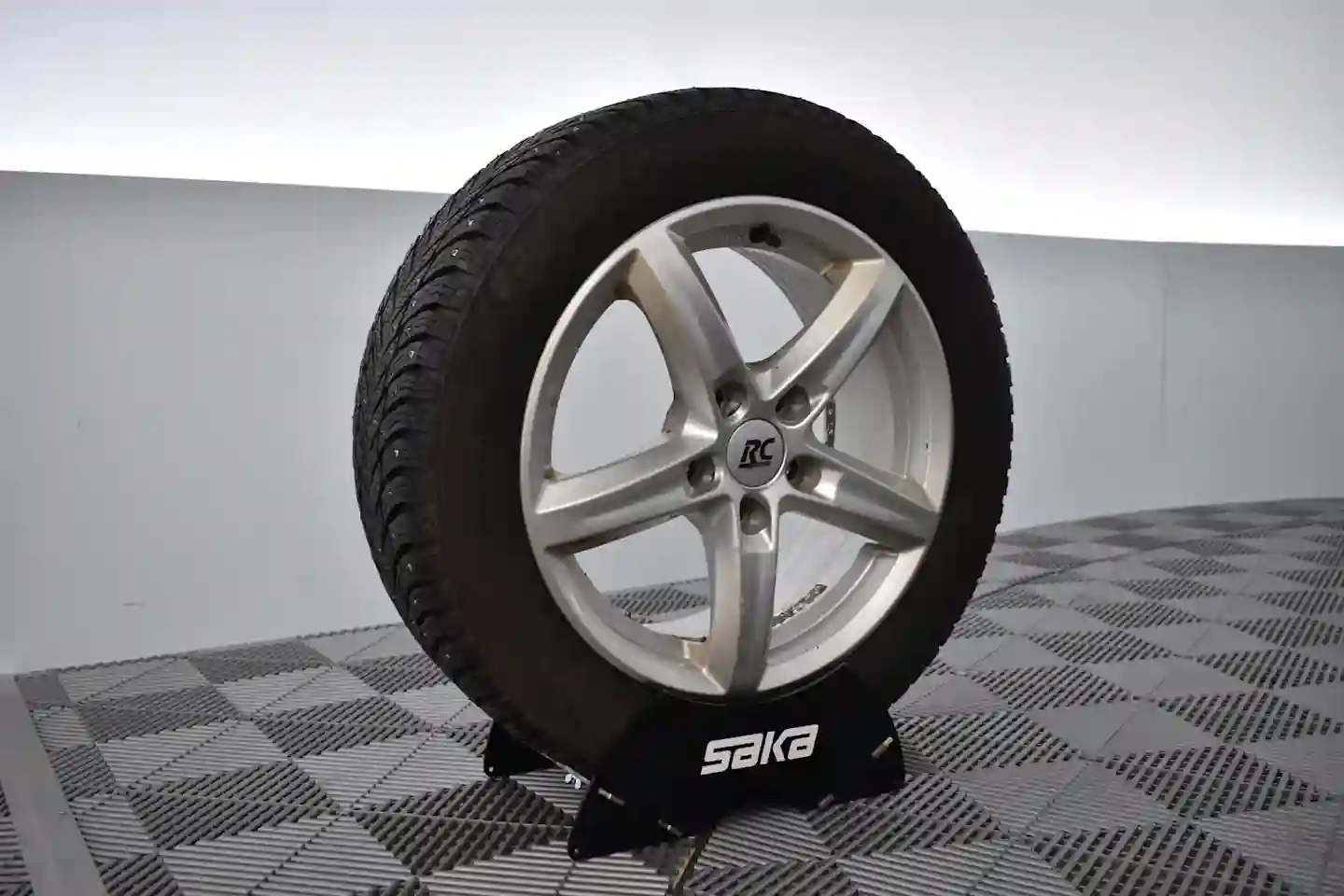 Car Image - 4bSYFC2lZryTqzlsXDJOZC