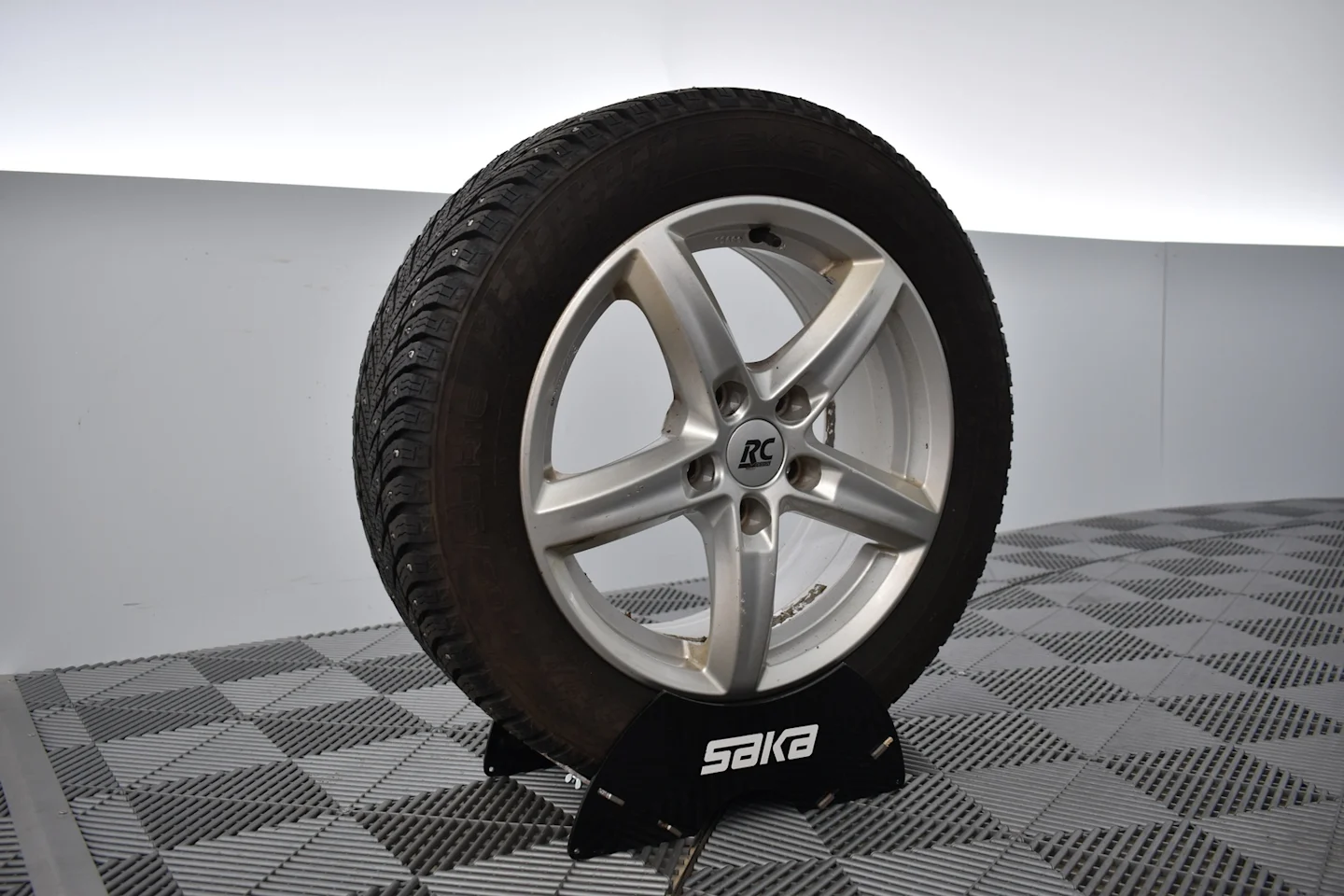 Car Image - 4bSYFC2lZryTqzlsXDJOZC