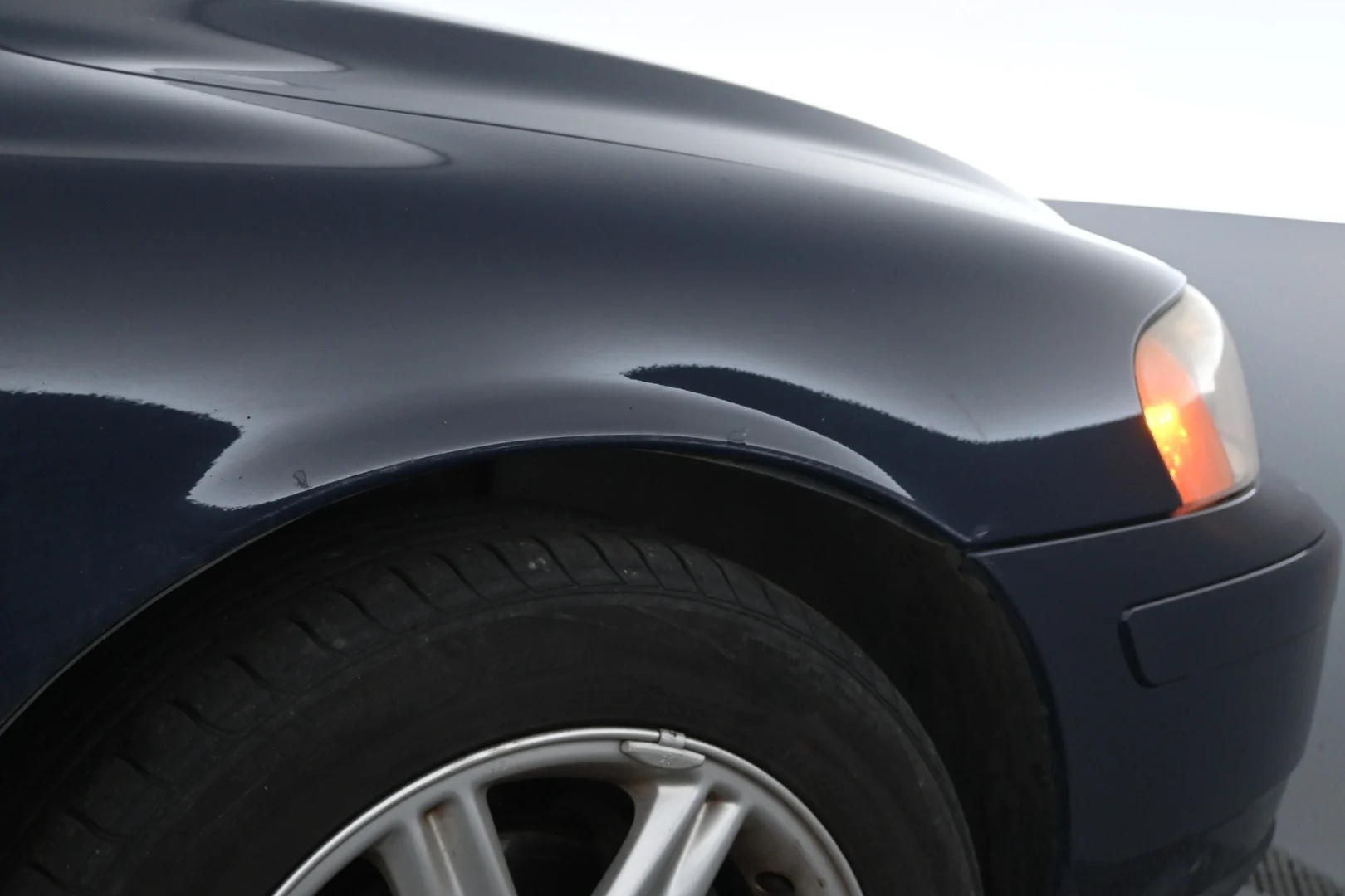 Car Image - 7lRYGqrPytDUWp4mfd7GGn