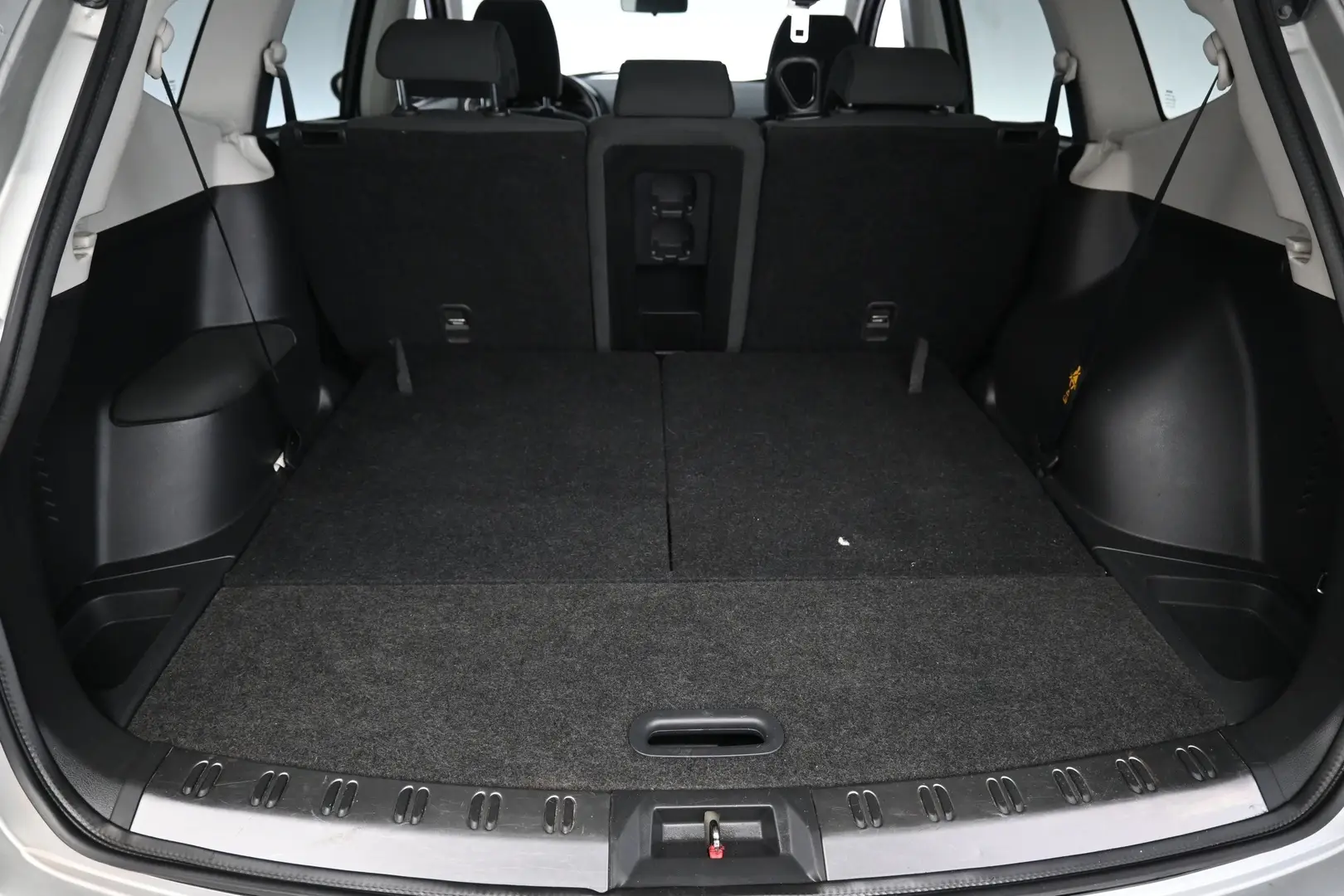 Car Image - 5p4hMoJeDqNCODFJSpdxg9