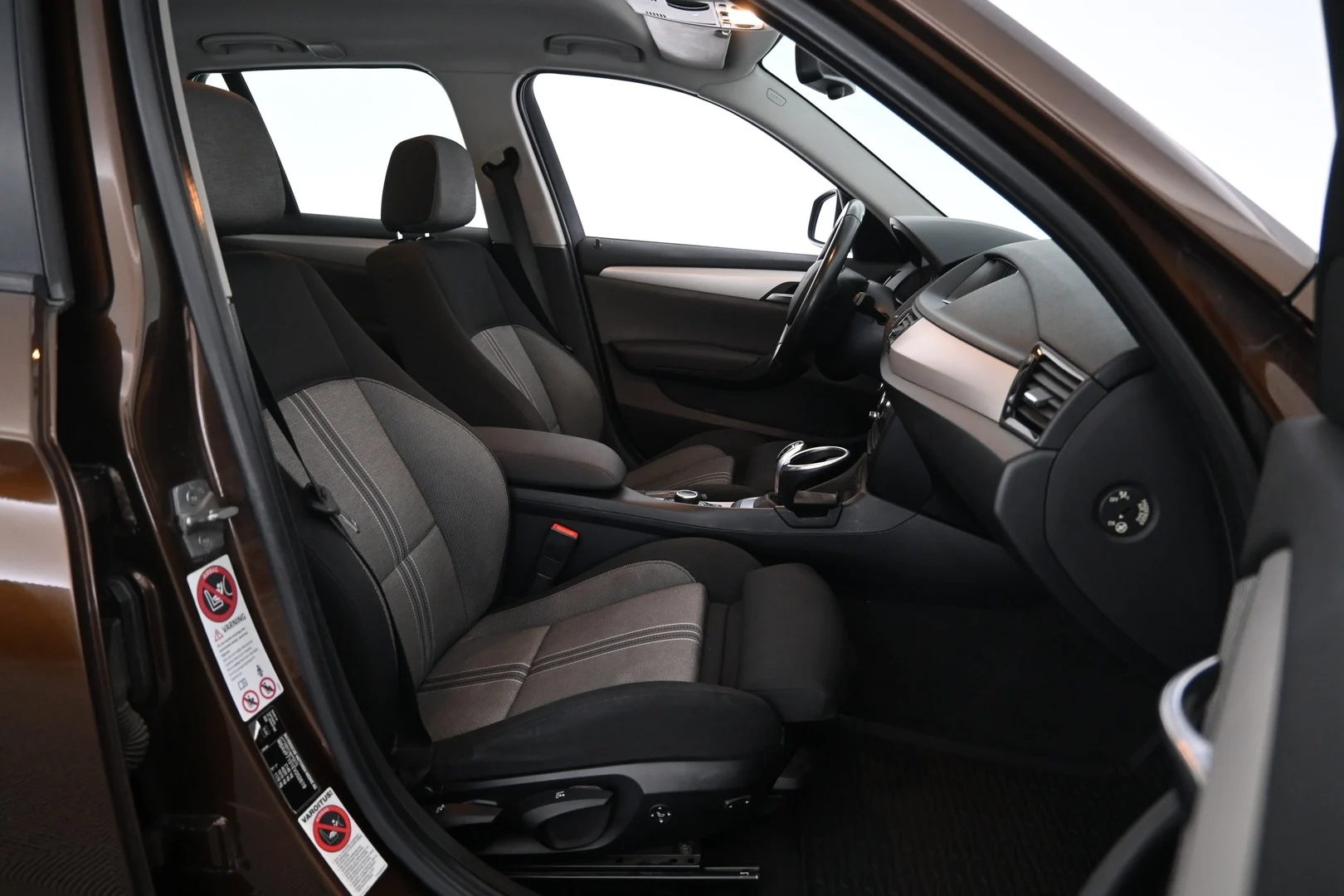 Car Image - 1cPfhNLb6ttVaW7sIrtE0i