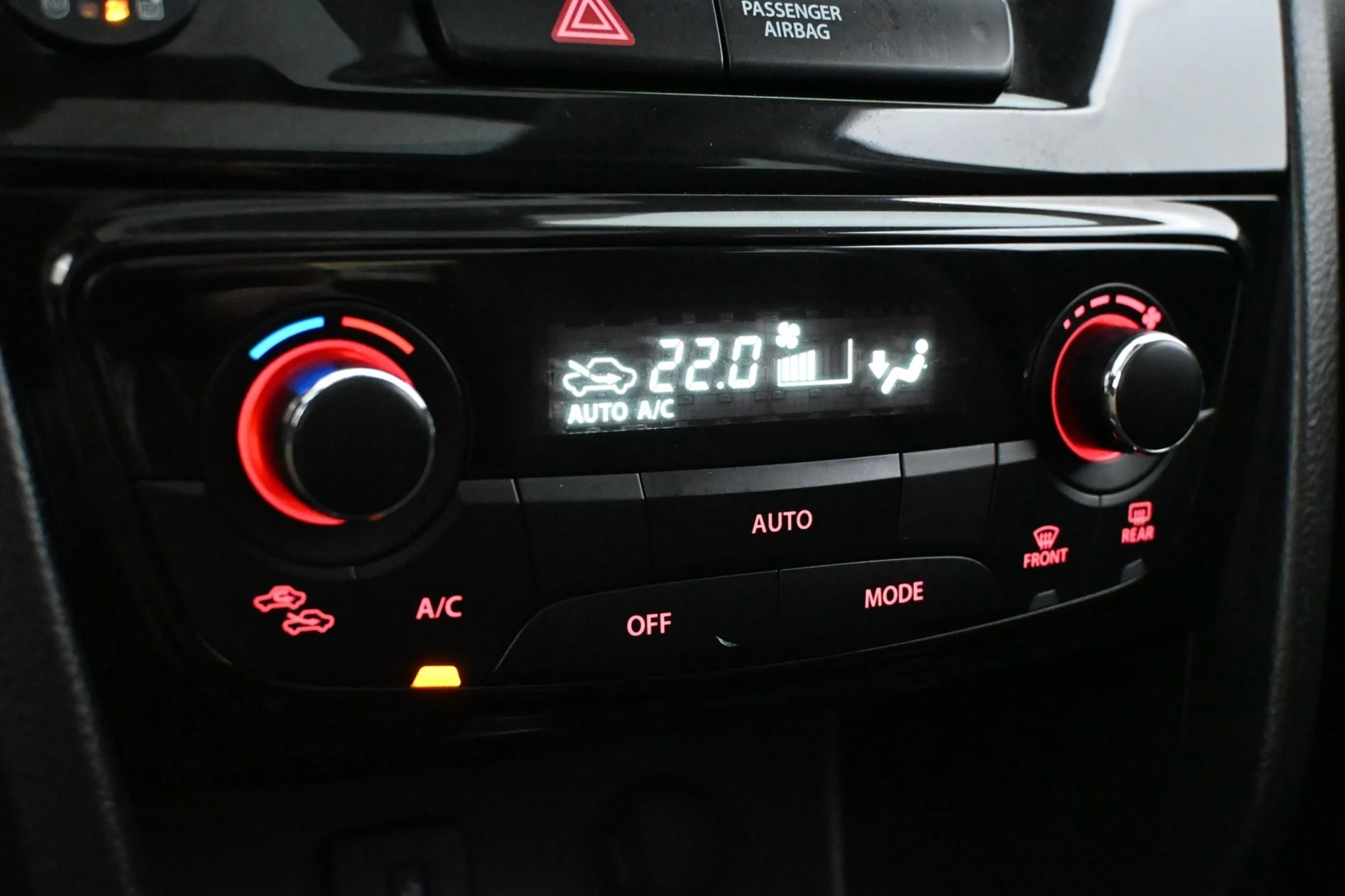 Car Image - 36Tnu4t9waHkZziGFEPBYq