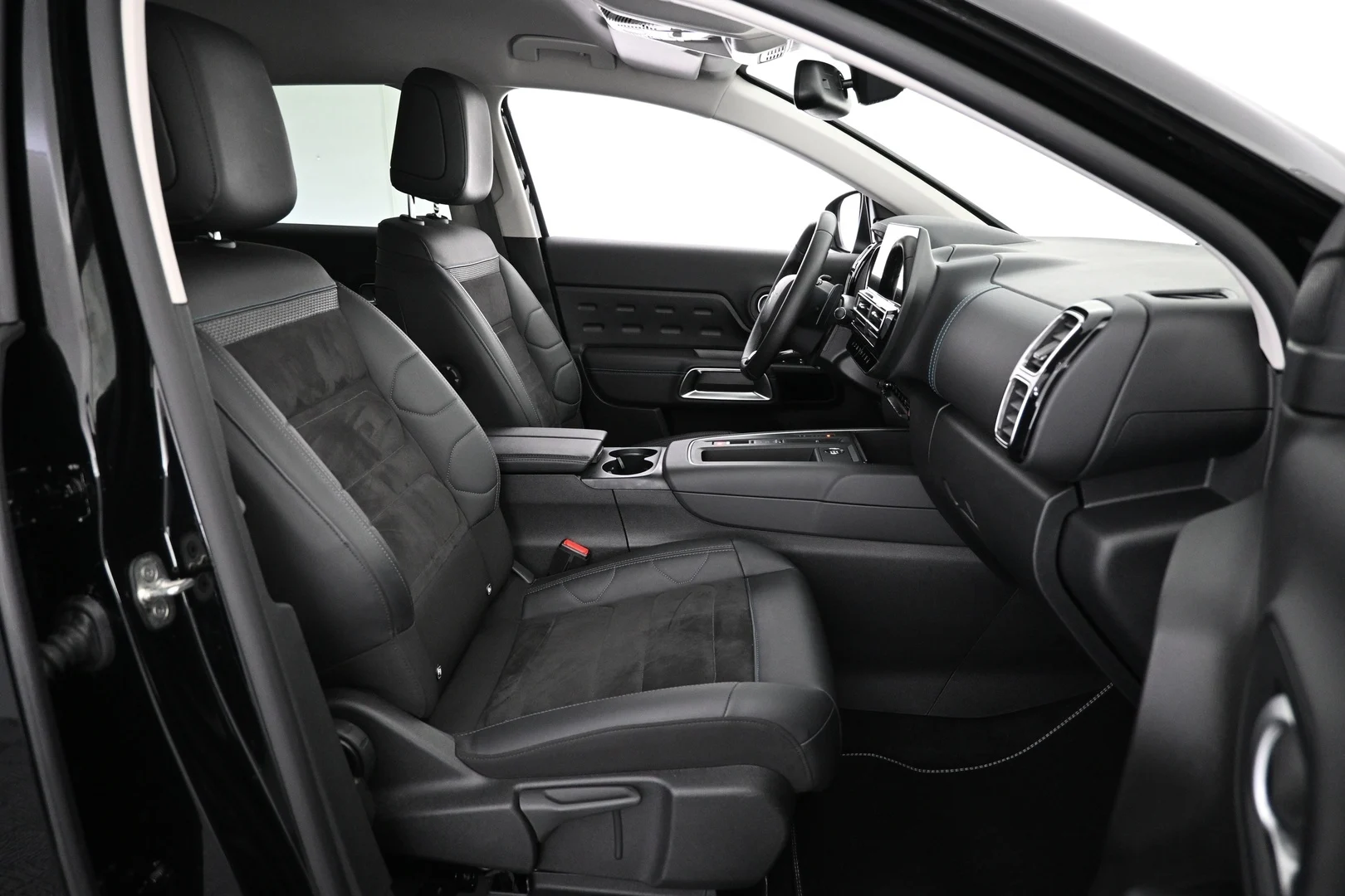 Car Image - 6Jpqpxbd2kkiHeRYd4fYGe