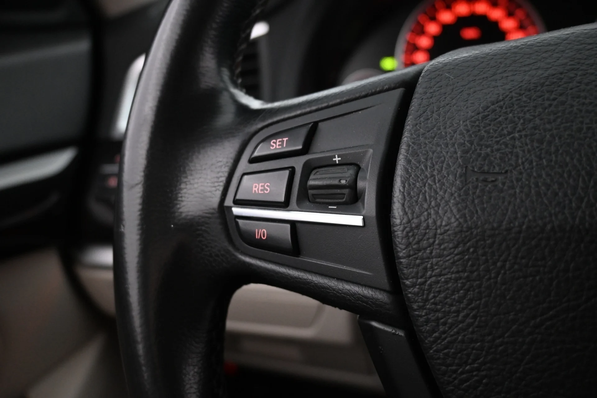 Car Image - 6Qf41vIDg2UtCgpN4zBA1L