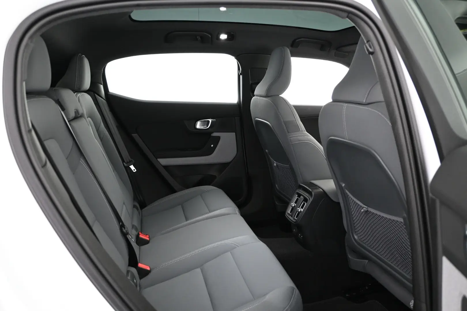 Car Image - 1HBPEfTzW0mCTPN1XEEJzj