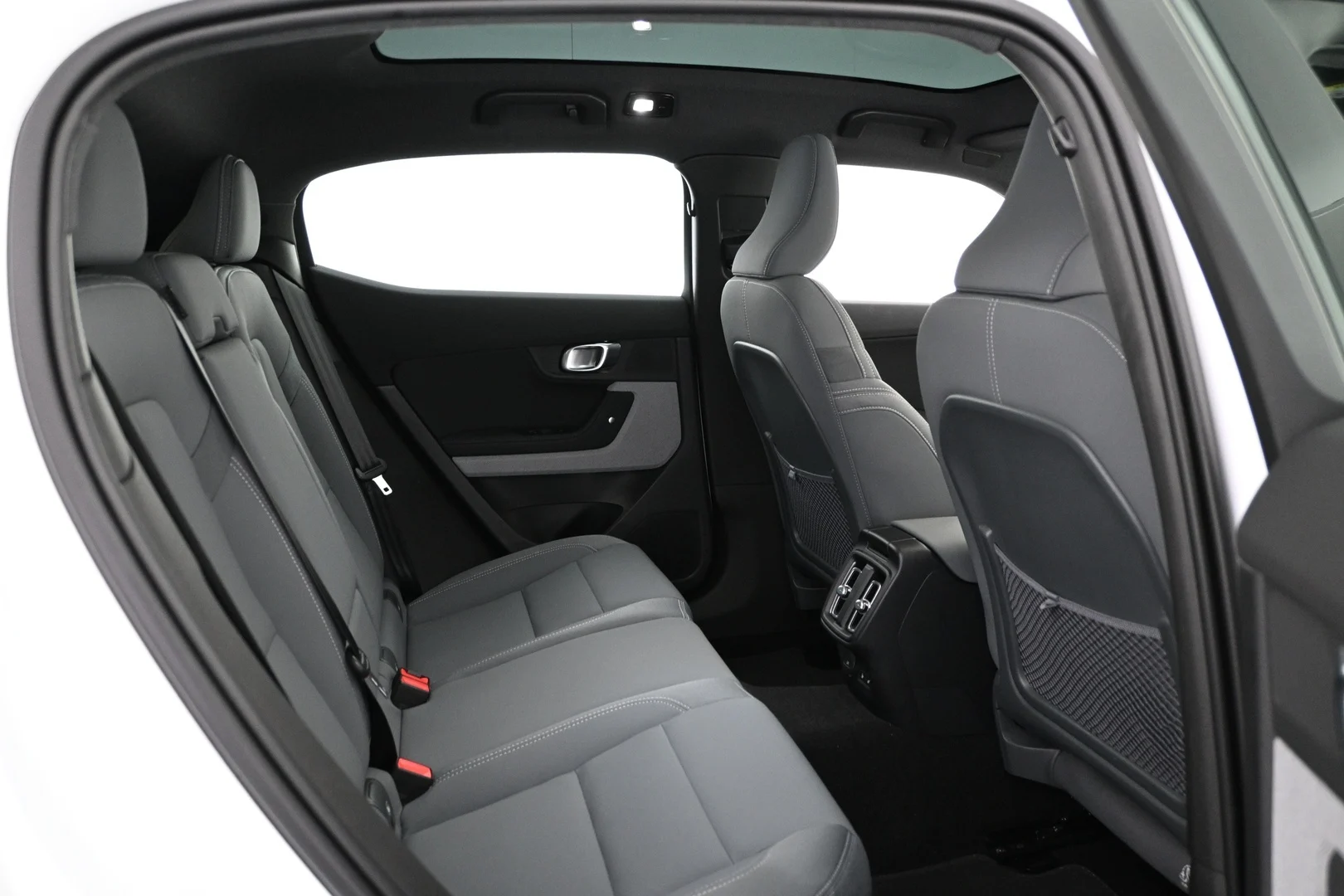 Car Image - 1HBPEfTzW0mCTPN1XEEJzj