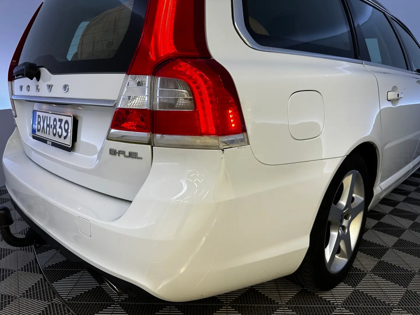 Car Image - 6aVQeKXfVePGTCImnvQENr