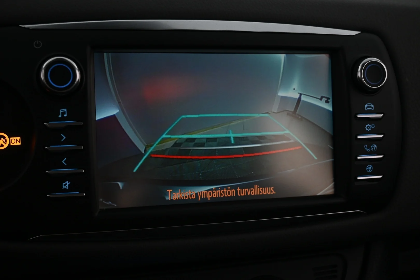 Car Image - 4MFAV2wzDD56o6Xqz7auHl