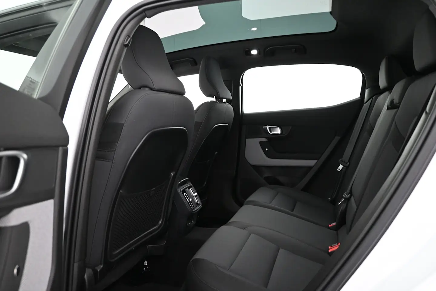 Car Image - 4ZRR1c1k2l4iPJQuWIYekt