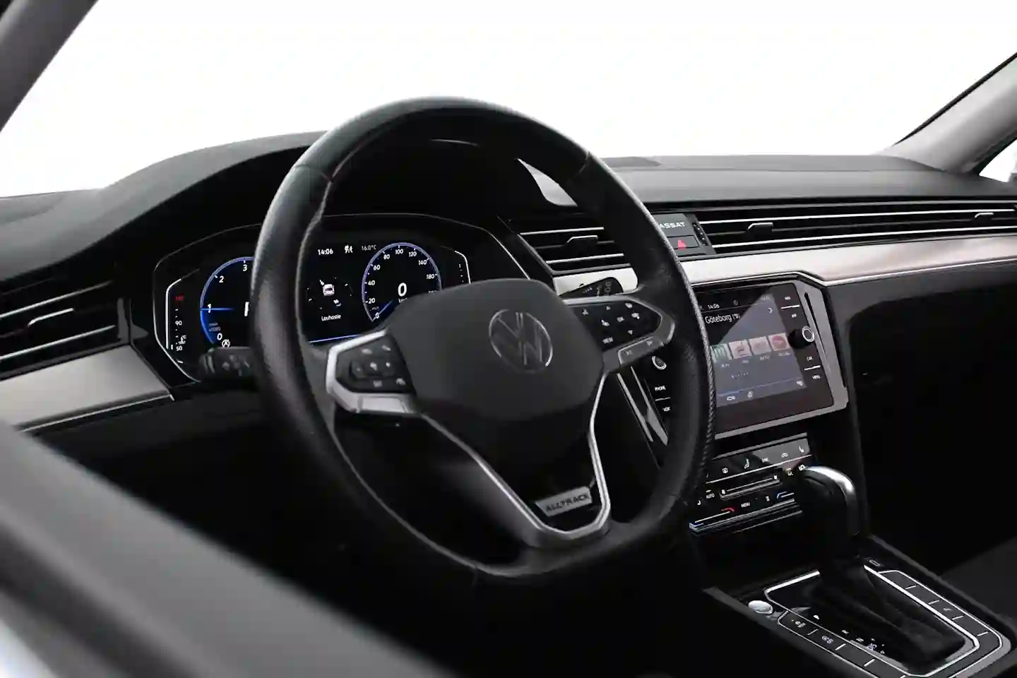 Car Image - 6z2dmXcwJ9YeGgDZWDyoEM
