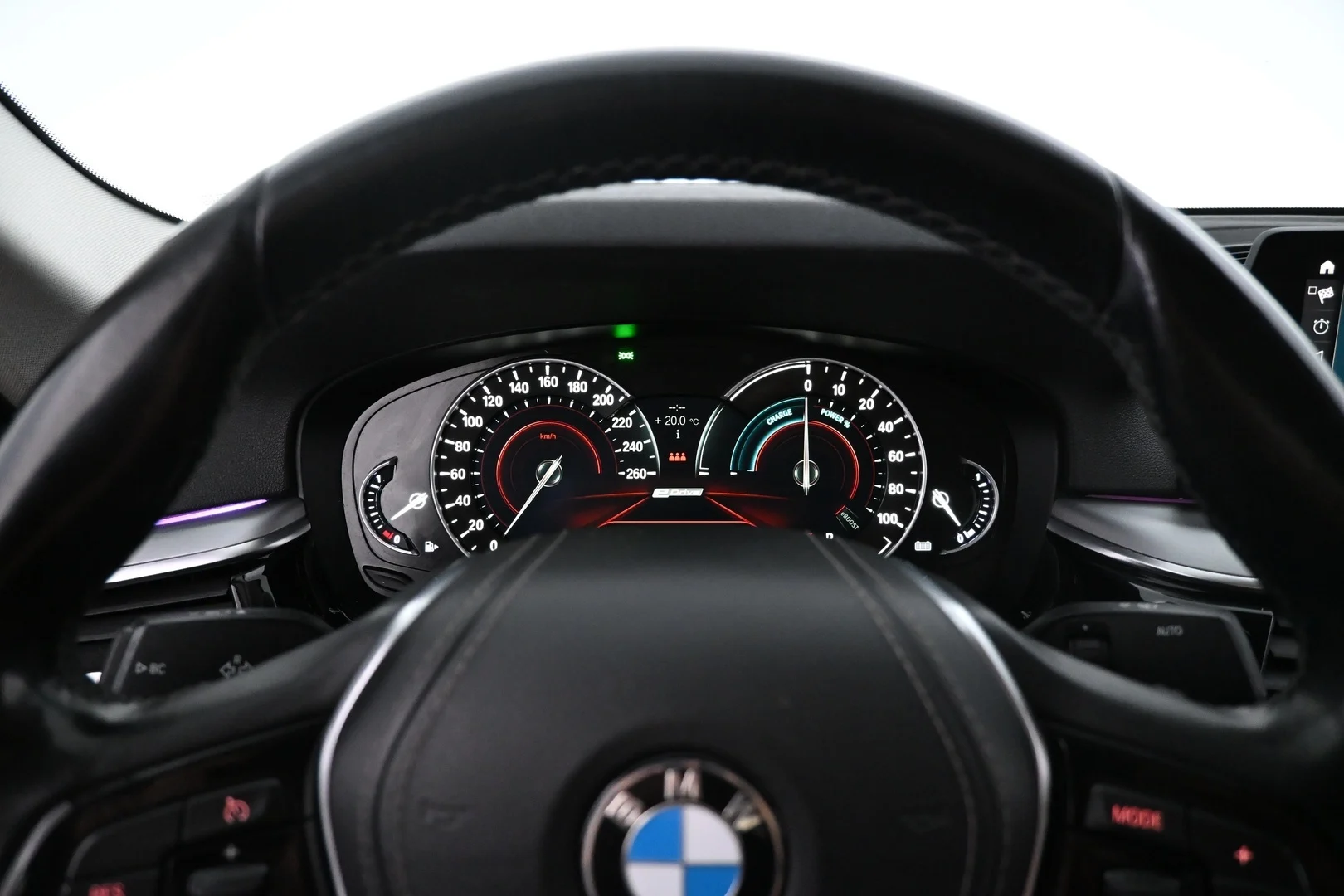 Car Image - 1269UeUG9h8MZwTUeCMWit