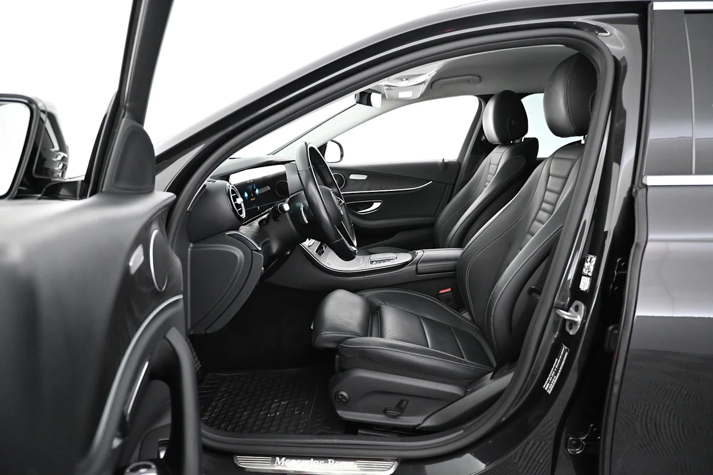 Car Image - 34ACcrxEXMosUaKGa1eOpg