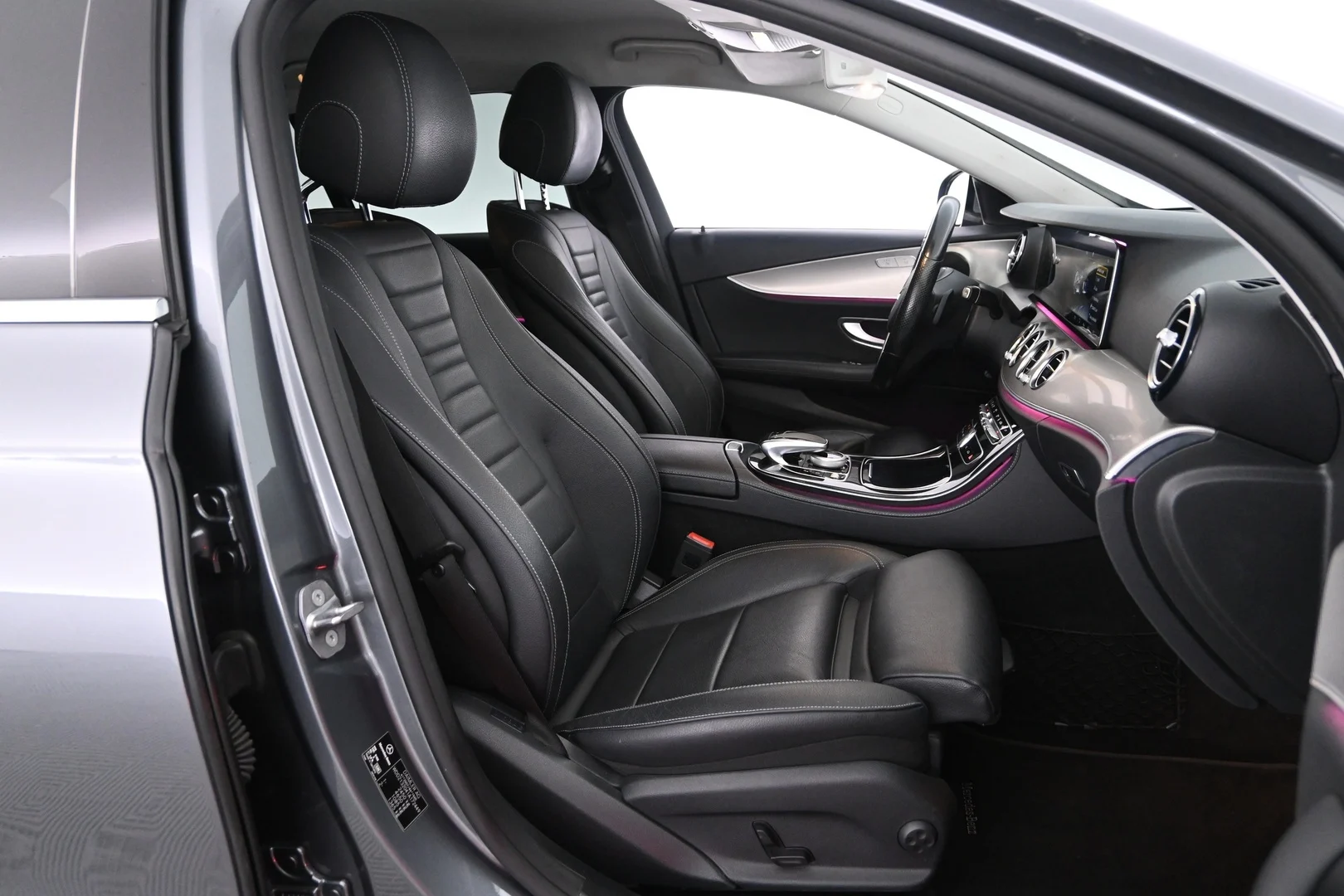 Car Image - 4UG0Z5jGIsw90TGmykt9zb