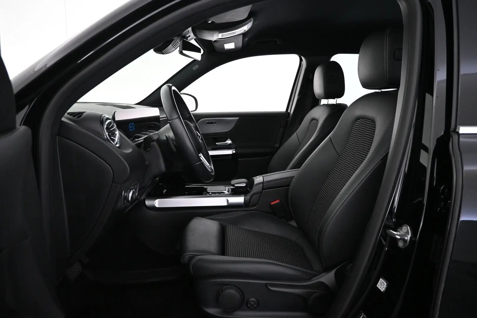 Car Image - 1D55PiIPzqSbe8ZtIx3sL2