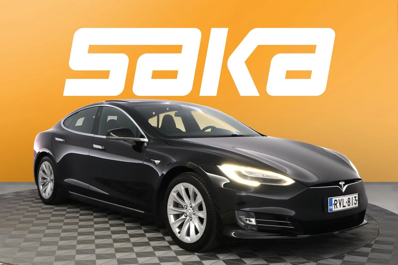 Car Image - 12vMNPaKT7uRSKqpDzD4jy