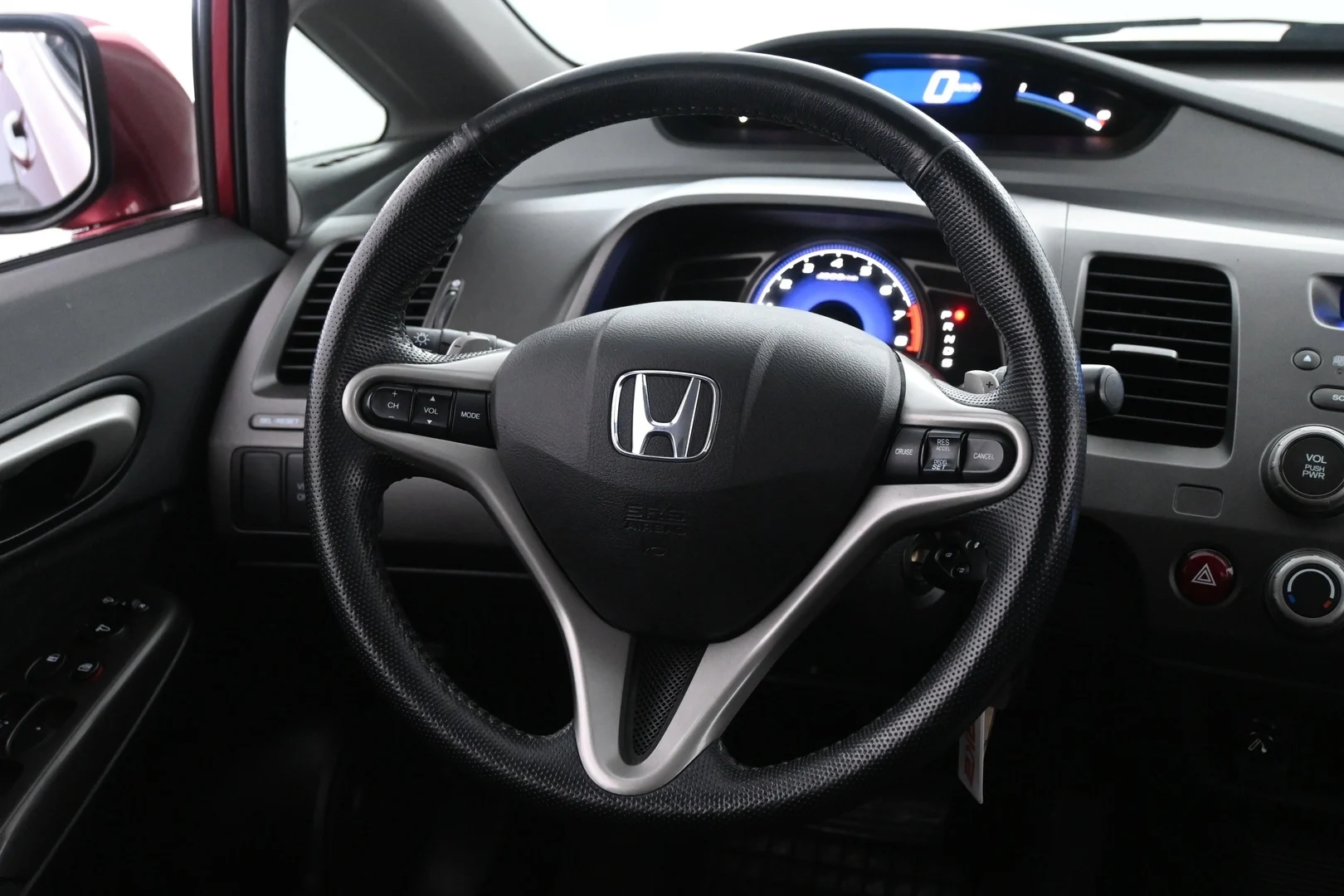Car Image - 6K02kwqSLDs8t3jGOovnOa