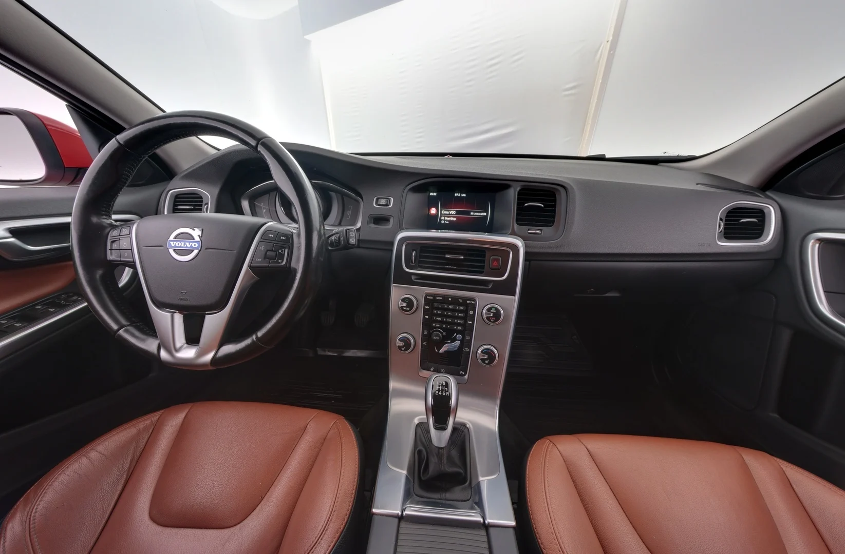Car Image - 4B0ibEK6zUgpGE2vWxBa2G