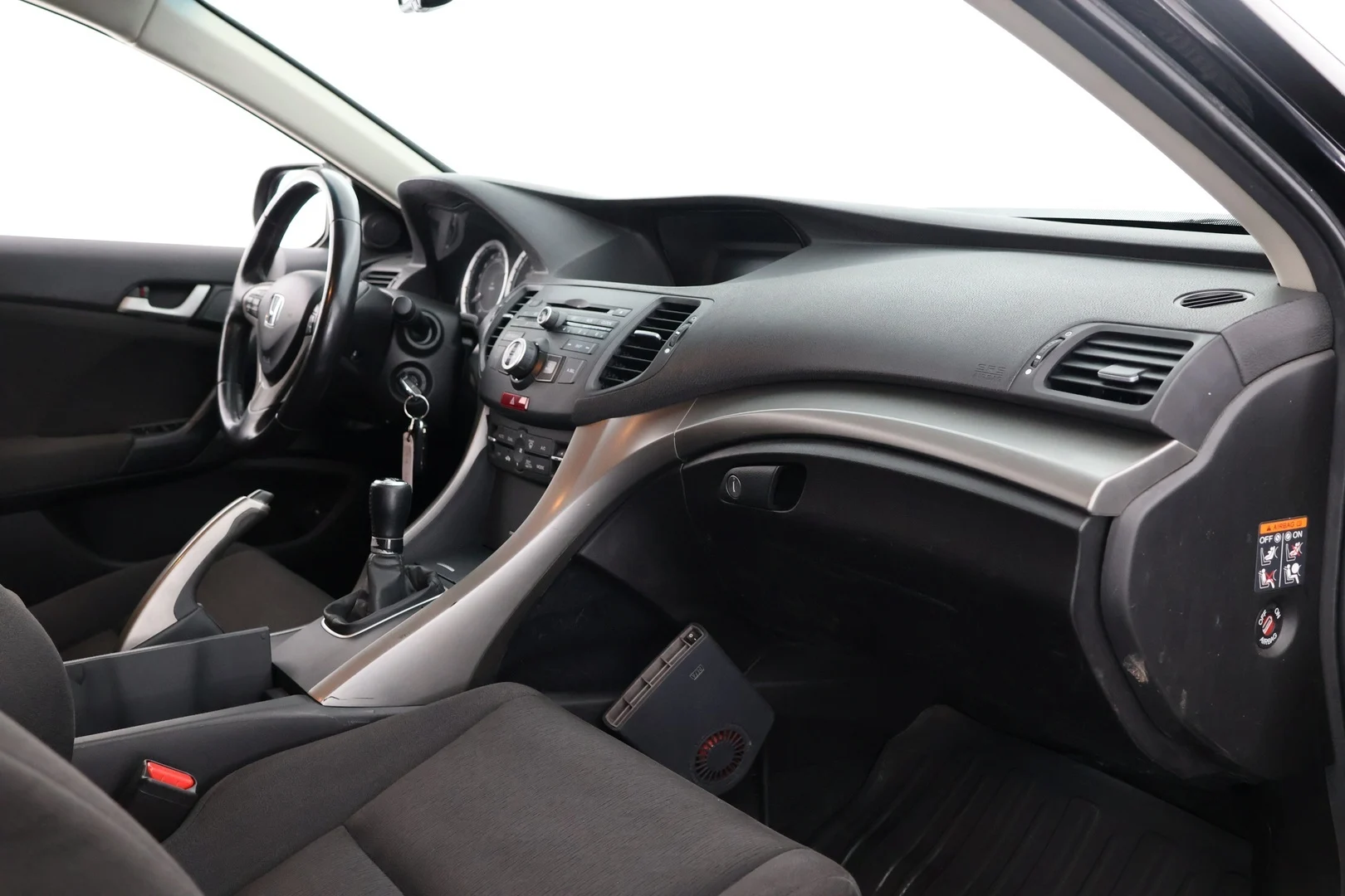 Car Image - sNJwgKb9VY0On2cyOQkhb
