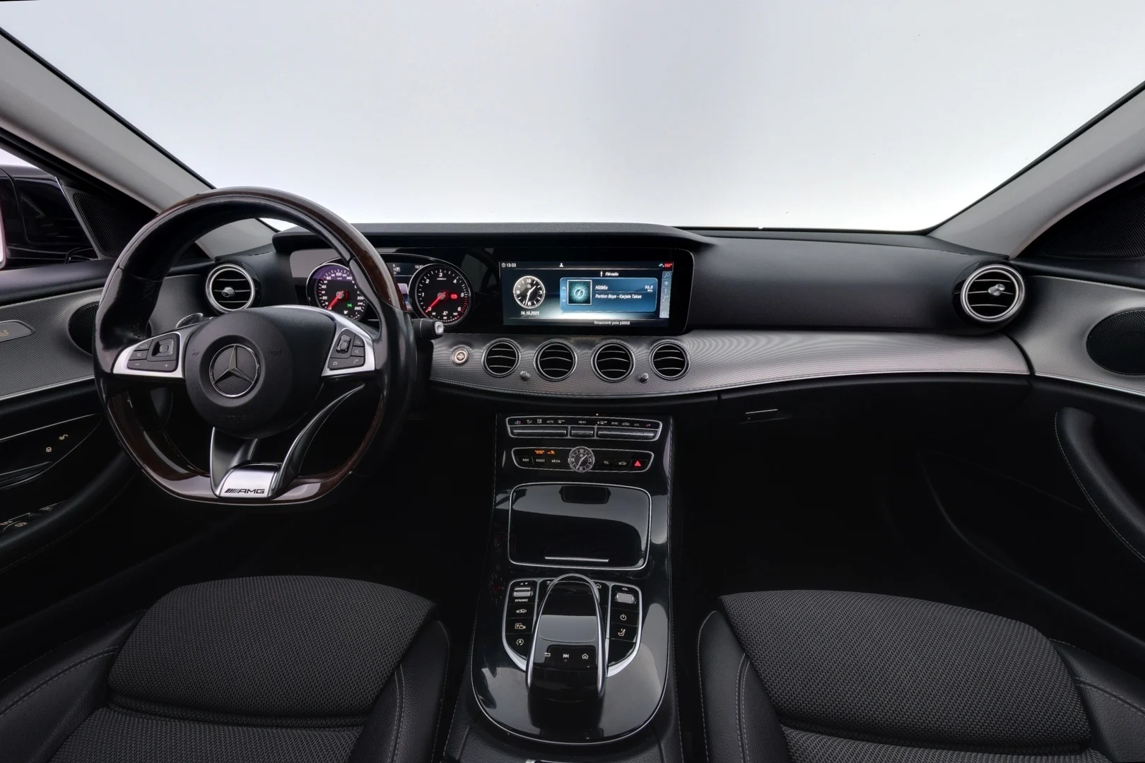 Car Image - 3azfvYommLDgeePrBtC4P4