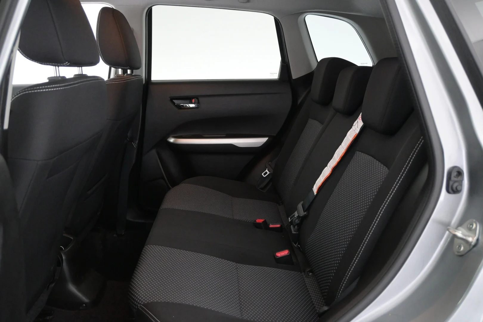 Car Image - 25vAjrv9wdamrN98HUlH1g