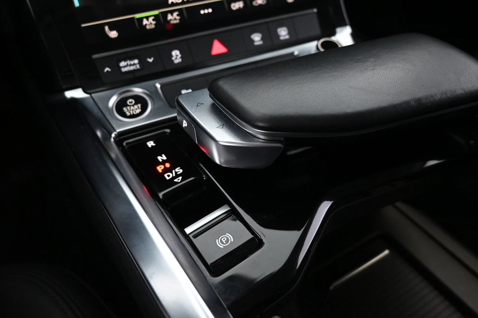 Car Image - 6DlojBzSH0IRbx6enEV7Hz