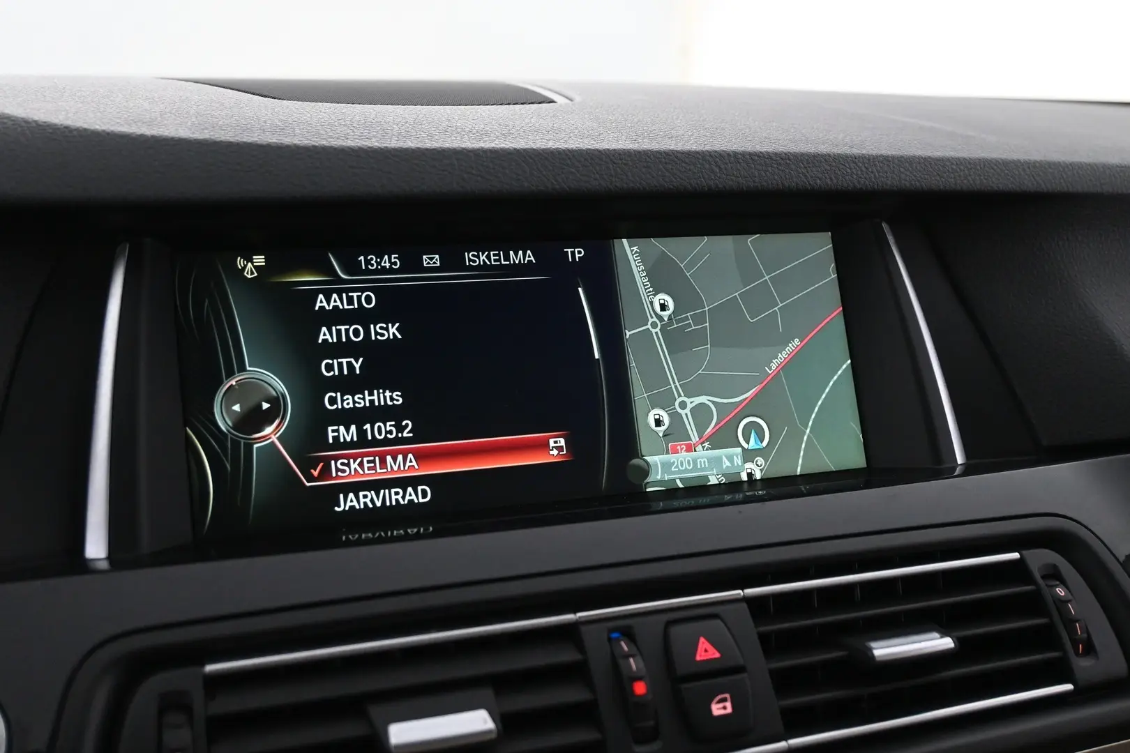 Car Image - 2QlVBRasV1XKM1xrVUv5nd
