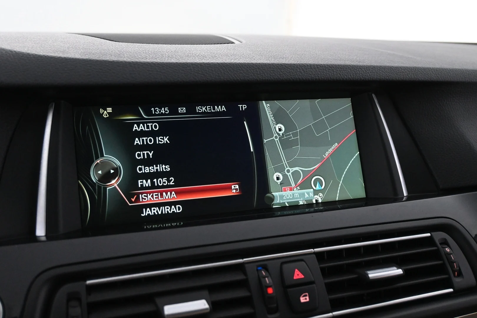 Car Image - 2QlVBRasV1XKM1xrVUv5nd