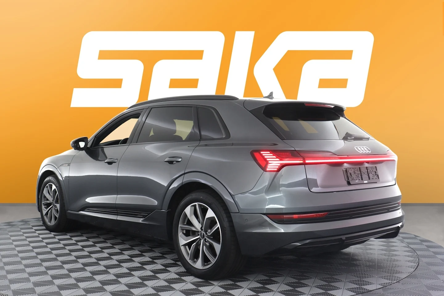 Car Image - 13qKRl2OPLxgjSBJBgMV9z