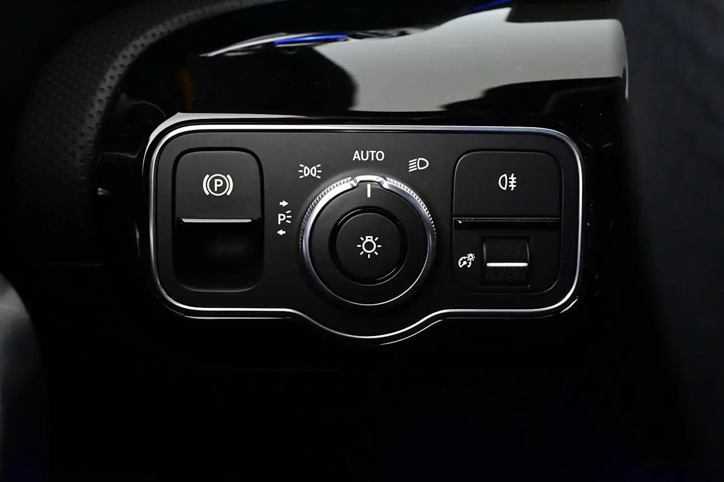 Car Image - 3e7RG8HleVXFt3MjgG4Dzu