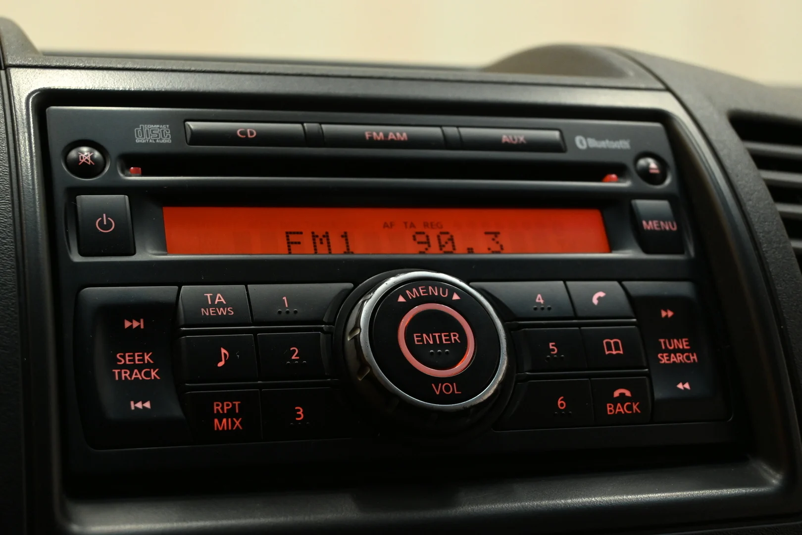 Car Image - 1pJdAx8QMvlFgIK7VO42Tm
